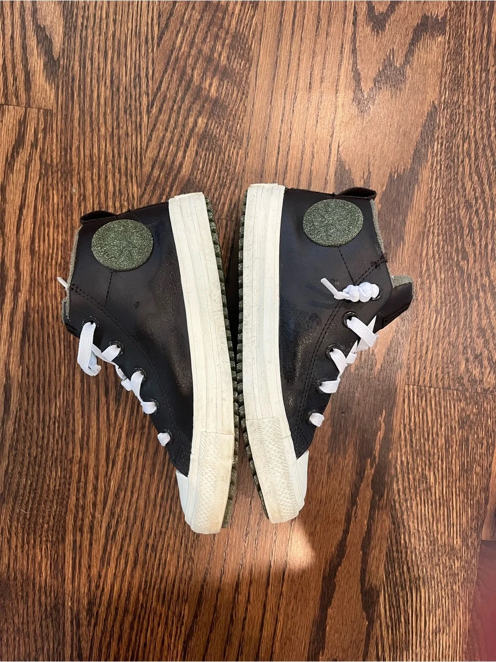 Converse Kids dark brown mid-Top Sneakers with White Accents